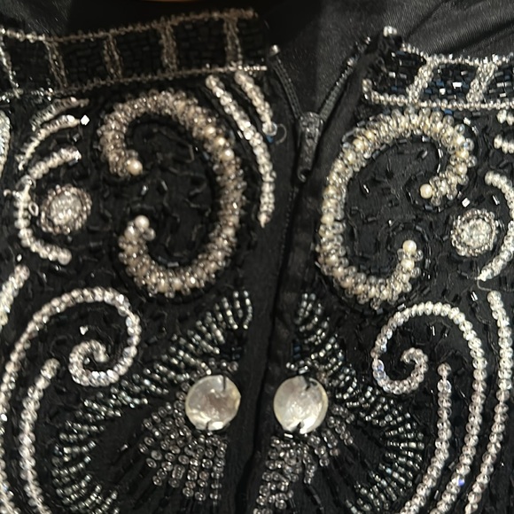 Vintage FRENCH COLLEZIONI silver sequin black silk gown, heavily beaded. - Picture 9 of 12